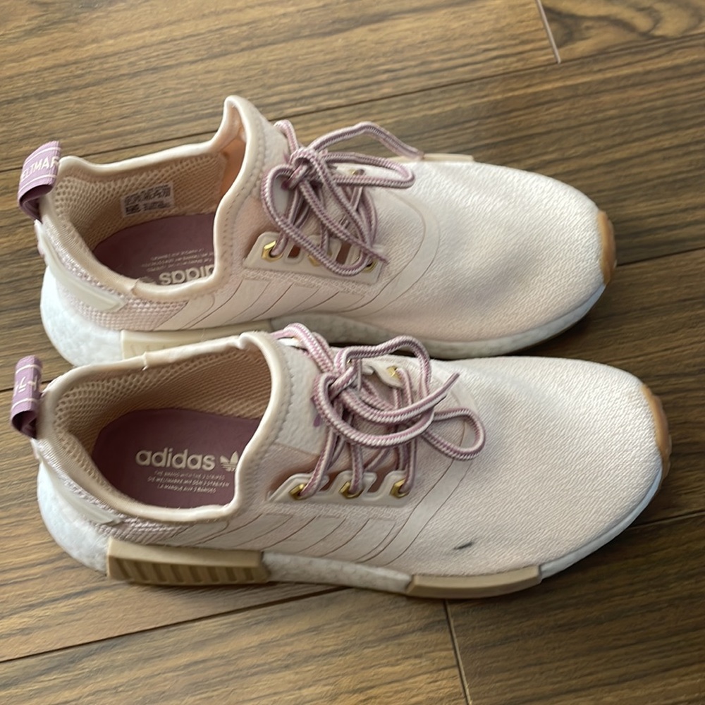 Addidas NMD_R1 - Picture 3 of 5